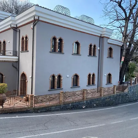 Casa Carlotta Villa *